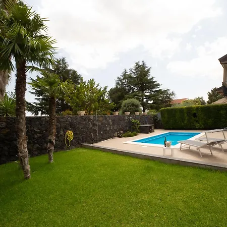 بيت ضيافة La Maison Odette *